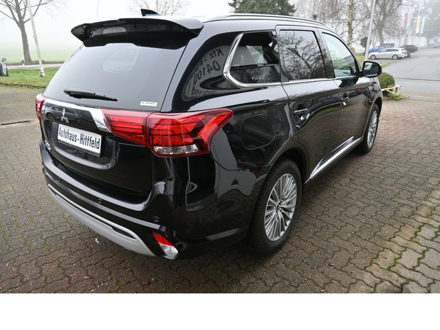 MITSUBISHI Plug-in Hybrid Outlander 2.4PHEV*Plus Spirit*4WD