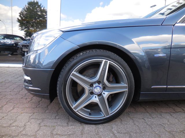 MERCEDES-BENZ C 350 CDI BE 7G-Aut *Avantgarde* AMG NAVI uvm