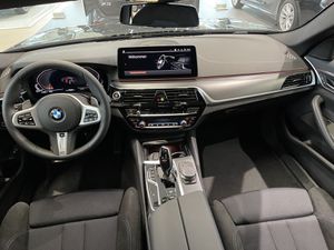 BMW 520d xDrive Touring M Sportpaket HiFi DAB LED