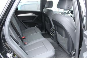 AUDI Q5 40 TDI quattro S line /LED/NAVI/SHZ/AHK