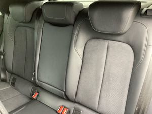 AUDI Q2 S line 35 TFSI Matrix ACC Navi Kamera