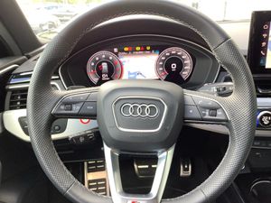 AUDI A4 Avant 40 TFSI S line LED ACC Kamera AHK