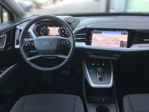 AUDI Q4 Sportback e-tron