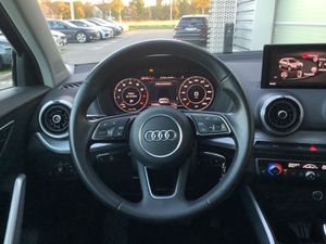 AUDI Q2 Advanced 35 TFSI LED Kamera SHZ EPH+