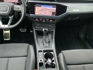 AUDI Q3 45 TFSI e S line LED ACC Navi Kamera