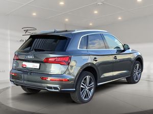 AUDI Q5 55 TFSI e quat. S line Matrix ACC HuD Pano