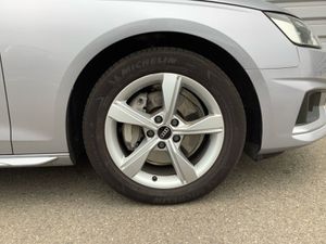 AUDI A4 Avant advanced 40 TFSI quat. LED Kamera Stdhz