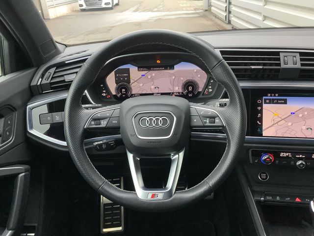 AUDI Q3 45 TFSI e S line LED ACC Navi Kamera