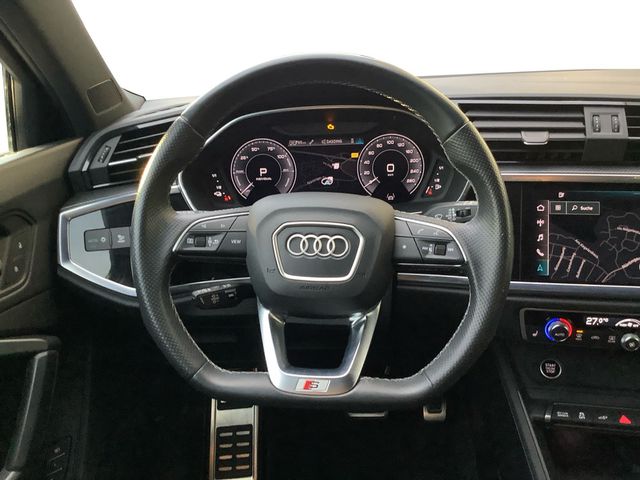 AUDI Q3 Sportback 45 TFSI e S line LED ACC Kamera AHK