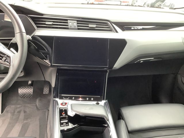 AUDI e-tron S quattro Matrix ACC HuD Pano B&O Leder