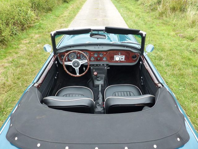 Triumph TR 5