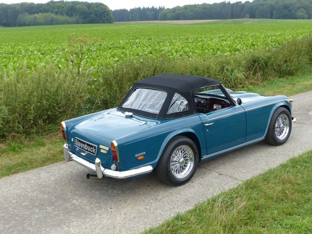 Triumph TR 5