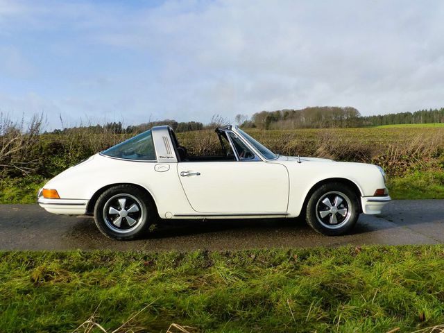 Porsche 911 911 2.4 T "Ölklappe"