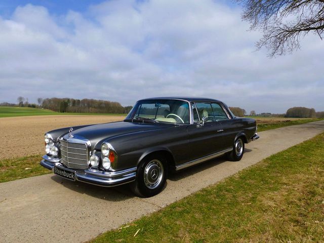 Mercedes-Benz 280