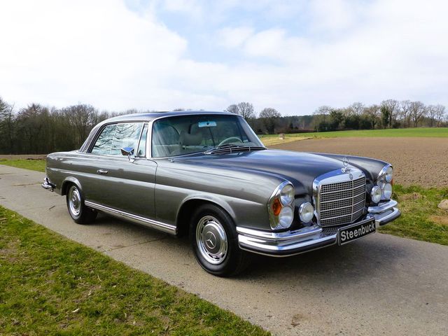 Mercedes-Benz 280 280 SE 3,5