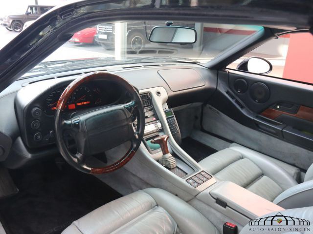PORSCHE 928 GTS