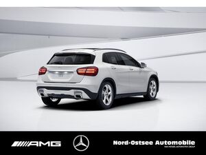MERCEDES-BENZ GLA 200 URBAN LED KAMERA PANO DAB PARKPILOT NAVI