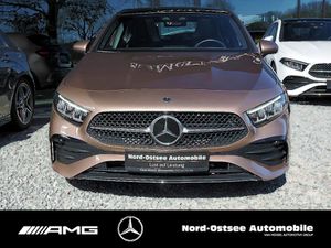 MERCEDES-BENZ A 180 AMG Kamera Distro Pano LED Sitzheizung