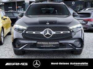 MERCEDES-BENZ GLC 300 d 4M AMG AHK STANDHZG HUD BURMESTER PANO