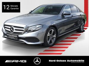 MERCEDES-BENZ E 200 Avantgarde NAVI KAMERA TOTWINKEL LED SHZ