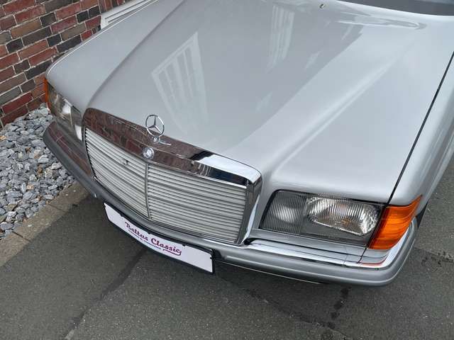 Mercedes-Benz S260 SE *** geringe Laufleistung