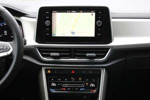 VW T-Roc Move 1.0 TSI Navi,LED,SHZ,PDC,ACC