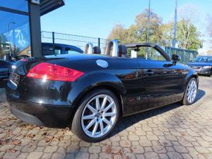 Audi TT Roadster 2.0 TFSI *nur 73 TKM*2.Hand*Scheckheft*