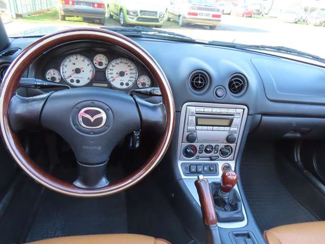 Mazda MX-5 NB 1.9i 16V Impuls *nur 56 TKM*1.Hand*Leder*SHZ*