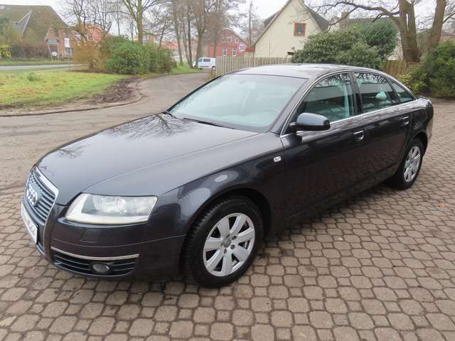 Audi A6 2.4 *nur 63 TKM*1.Hand*Scheckheft*Xenon*Navi*PDC*