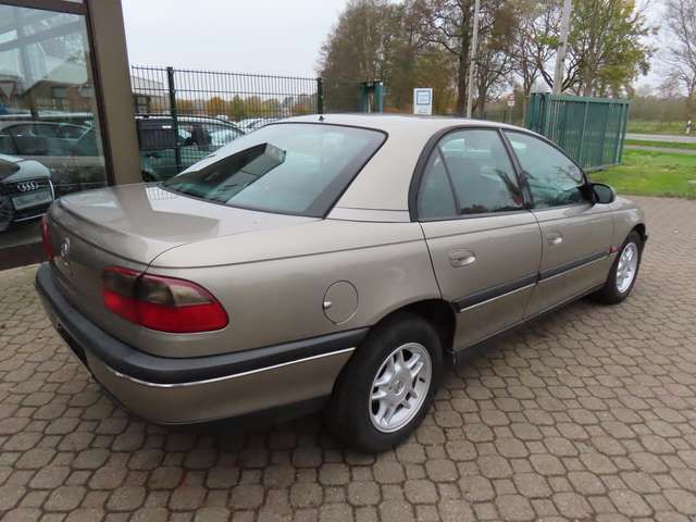 Opel Omega