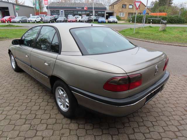 Opel Omega