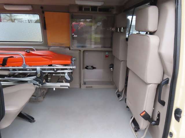 VW T4 Kombi Transporter 2.5 Krankenwagen LR *Lang*nur 132 TKM*