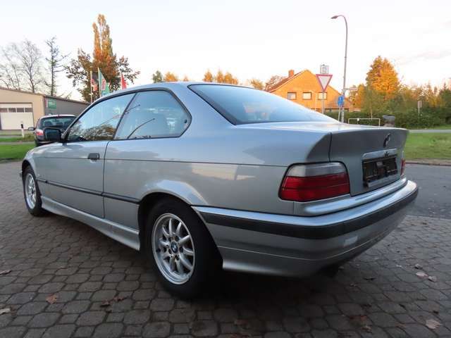 BMW 316 i Coupé Exclusiv Edition *nur 108 TKM*Leder*eSD