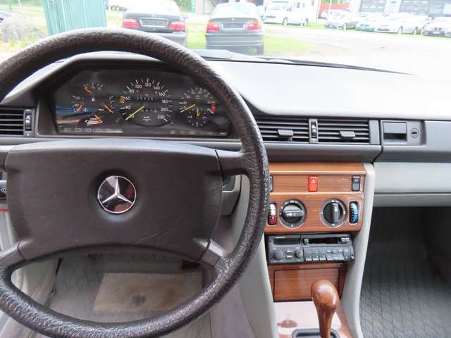 Mercedes-Benz CE 230 W124 *H-Kennzeichen*HU neu*Automatik*SSD*Alu*ASD*