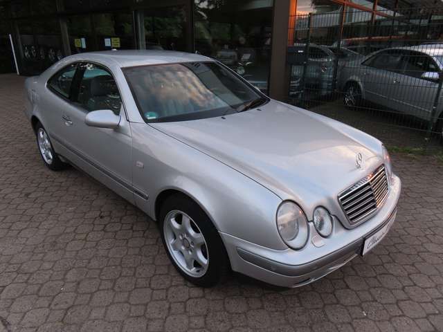 Mercedes-Benz CLK 430 640w