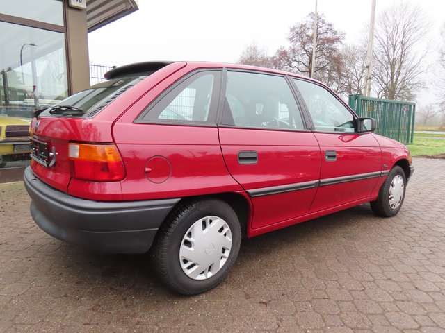 Opel Astra F 1.6 GL *1.Hand*HU 12/2026*nur 105 TKM*GJ-Reifen*