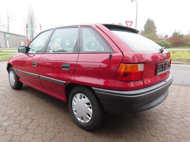 Opel Astra F 1.6 GL *1.Hand*HU 12/2026*nur 105 TKM*GJ-Reifen*