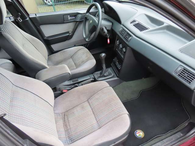 Alfa Romeo 155 2.0 Twin Spark *HU/H-Kennzeichen neu*nur 129 TKM*