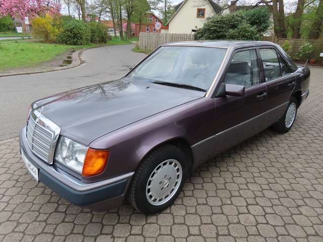 Mercedes-Benz E200 D W124 *H-Kennzeichen*HU neu*Klima*5-Gang*3.Hand*