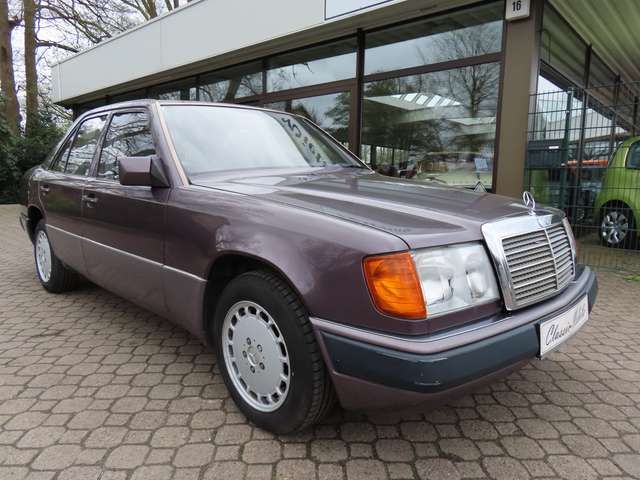 Mercedes-Benz E200 D W124 *H-Kennzeichen*HU neu*Klima*5-Gang*3.Hand*