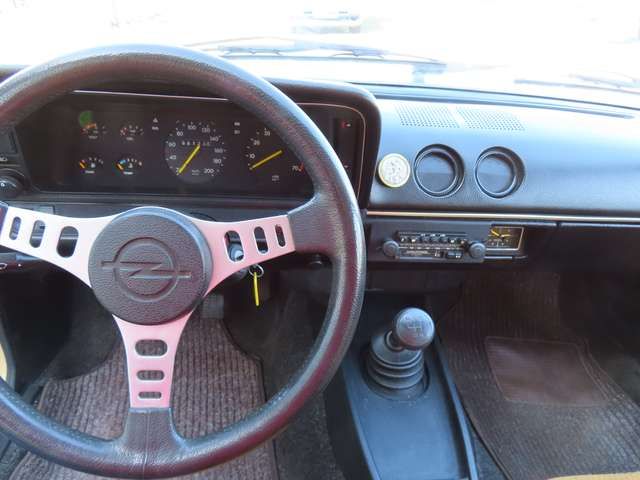Opel Manta B CC 2.0 S Sondermodell Safari *1.Hand*Faltdach*