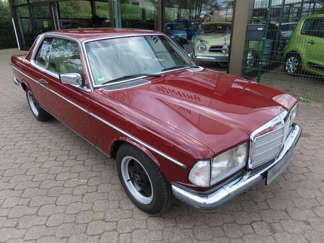 Mercedes-Benz CE 230