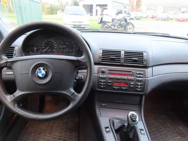 BMW 318 i E46 *2.Hand*Scheckheft*unrunder Motorlauf*