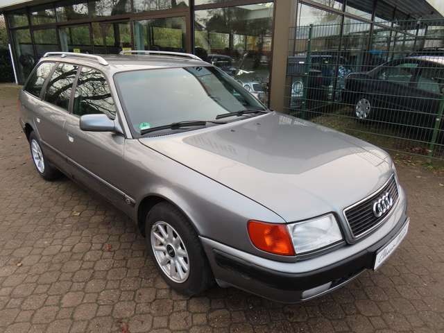 Audi 100