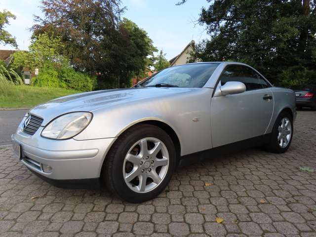 Mercedes-Benz SLK 200 *Scheckheft*HU neu*3.Hand*Leder*SHZ*Windschott*