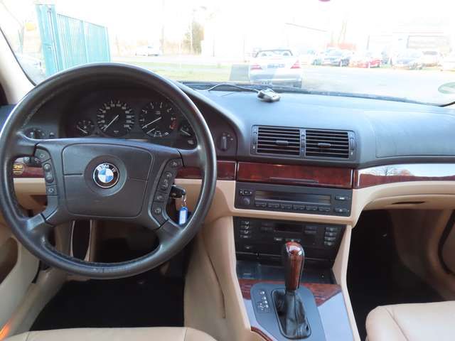 BMW 520 i E39 *HU a.W. neu*Automatik*Leder*MFL*Klimaautom.