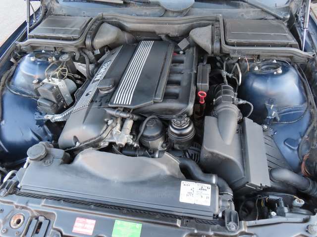 BMW 520 i E39 *HU a.W. neu*Automatik*Leder*MFL*Klimaautom.