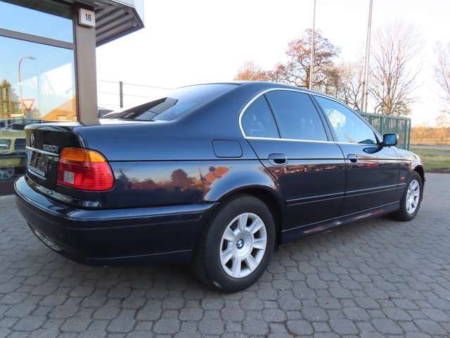 BMW 520 i E39 *HU a.W. neu*Automatik*Leder*MFL*Klimaautom.