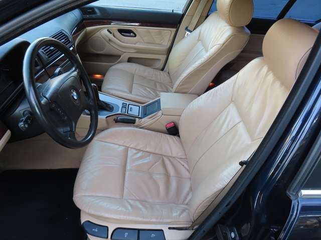 BMW 520 i E39 *HU a.W. neu*Automatik*Leder*MFL*Klimaautom.