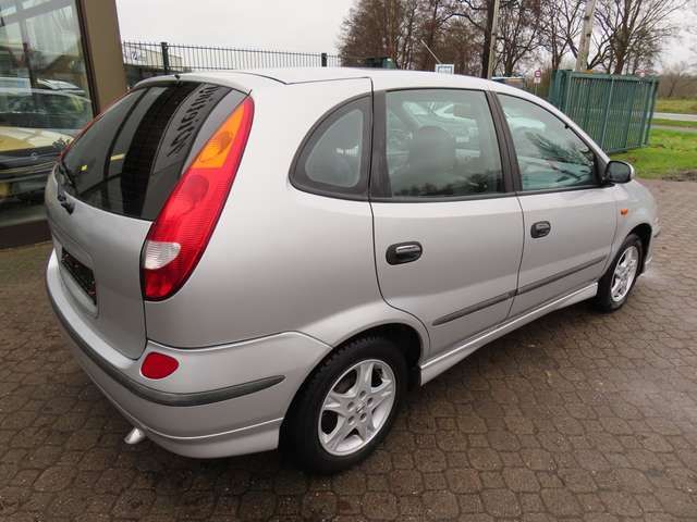 Nissan Almera Tino 1.8 Acenta Automatik*nur 77 TKM*HU a.W. neu*2.Hand